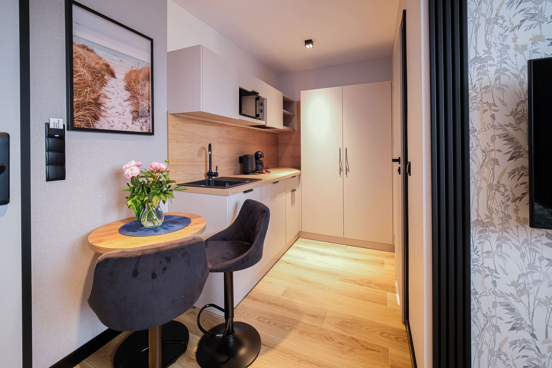 Pokój 8 — STAY AT Sarbinowo — zdjęcie 1 z 22